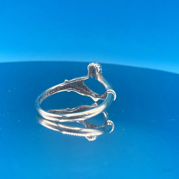 Vintage Sterling Silver Open-Work Ring - Picture 12 of 13